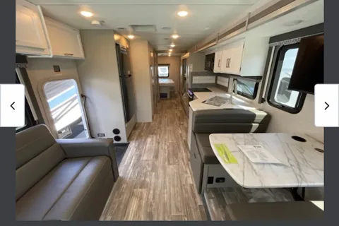 Thor Marathon Coach Hurricane 34J Class A