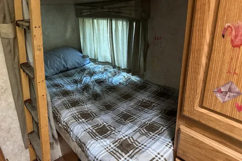 Ukee Wildwood Travel Trailer