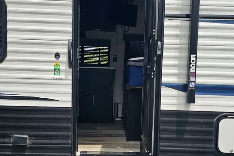 Danny's Keystone Springdale Travel Trailer