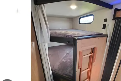 Roulotte 32’ Cherokee Forest River 274brb