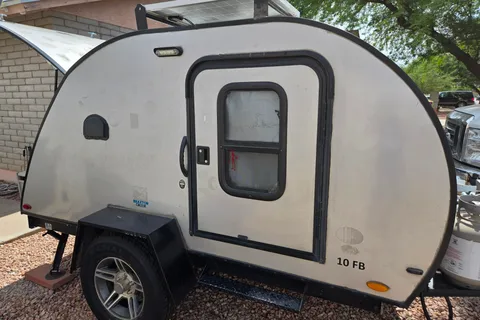 Braxton Creek 10FB Teardrop Camper