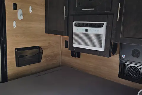 Braxton Creek 10FB Teardrop Camper