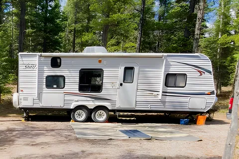 JT’s Comfy Family Friendly Travel Trailer