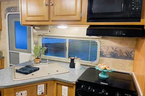 Shawn's Choose Your Adventure Package Trailer!!