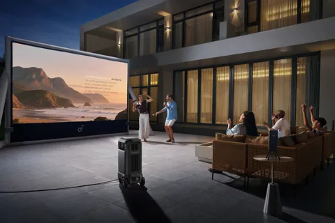A6*NEW*Thor Windsport 8-SLEEPER-WiFi-KING BED-2 SlideOut Huge Rooms-WOW!!