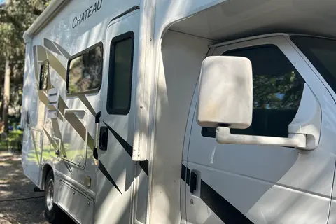 Roxy 2024 Thor Chateau 25M