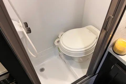 2 Person trailer w/kitchen&bathroom (pickup in south Edmonton or Sherwood Park)