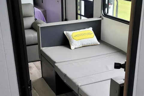 Arsenio's  2022 Keystone Springdale Travel Trailer