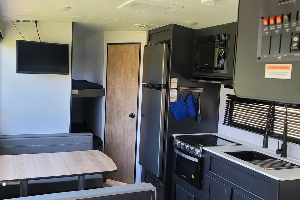 Arsenio's  2022 Keystone Springdale Travel Trailer