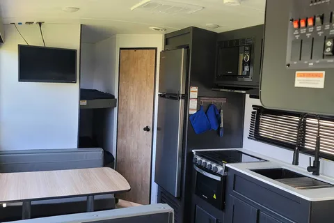 Arsenio's  2022 Keystone Springdale Travel Trailer