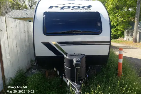 Jeff's Forest River R-171 Travel Trailer