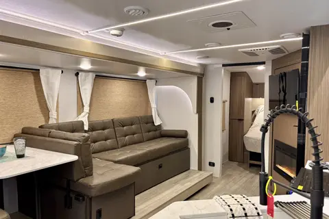 2025 Forest River Cruise Lite 26ICE