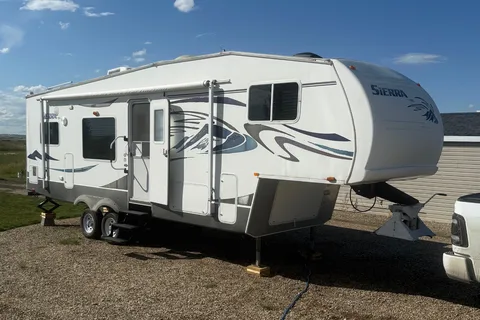 Tony's Forest River Sierra Fifth Wheel