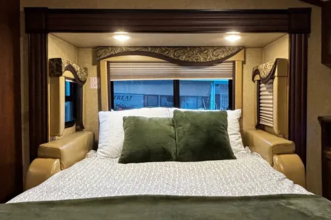 RV Cottage at Christina Lake Resort