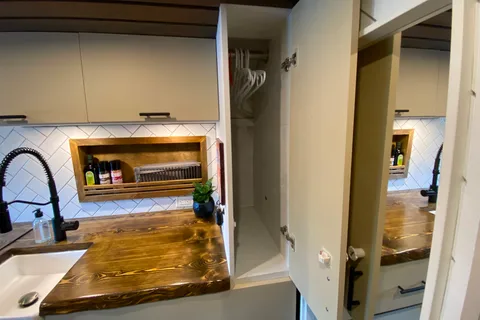 Tiny Home on Wheels