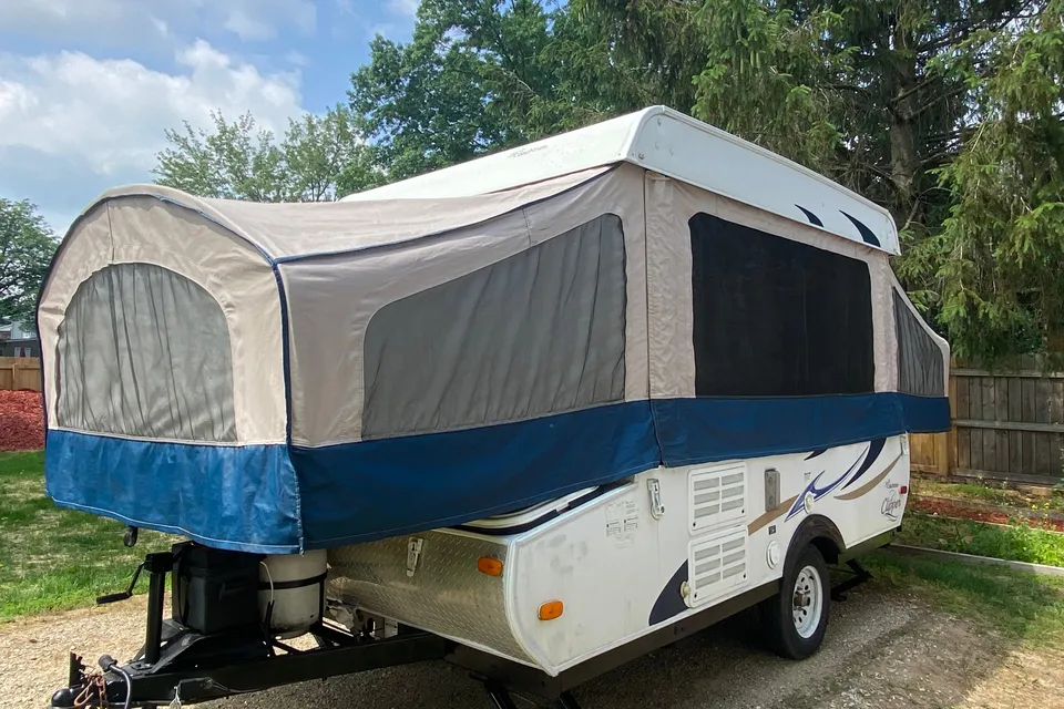 2012 Coachmen Clipper