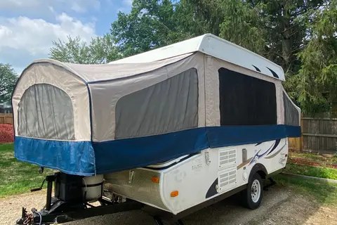 2012 Coachmen Clipper