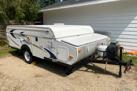 2012 Coachmen Clipper