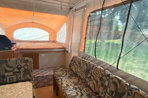 2012 Coachmen Clipper