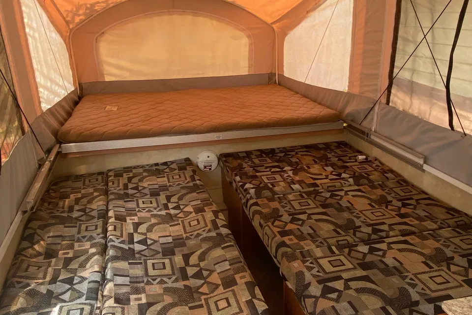 2012 Coachmen Clipper