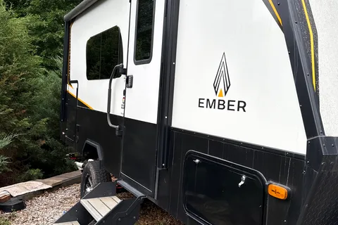 Ember Outlander Boondocker 170mrb Travel Trailer