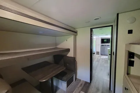 Spacious & Comfortable KZ Connect- Your perfect home on wheels!