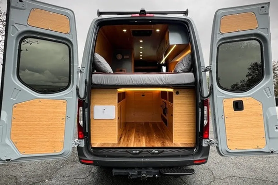Scenic Vans' “The Tahoe” - Unlimited Mileage