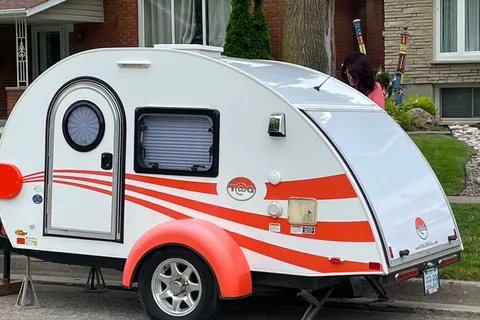 Liliane's Little Guy Tag Toy Hauler