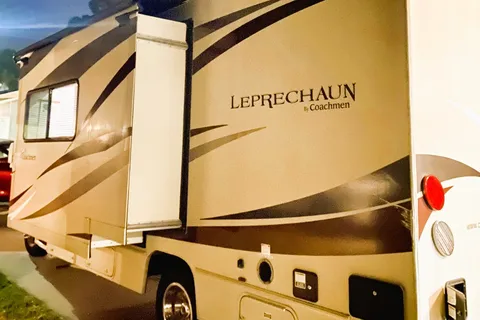 🍀 Leprechaun Bark 🍀 Unlimited Family Adventures • Just 30K Miles