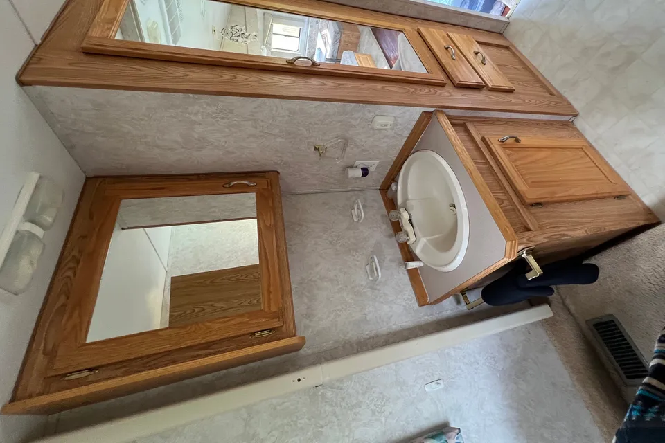 The Mariposa’s Gulf Stream Sea Hawk 29’ Fifth Wheel