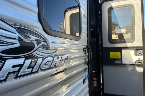 Levi’s Easy Tow Family Camper