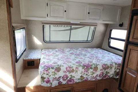 2014 Rockwood 20ft *SUV towable*