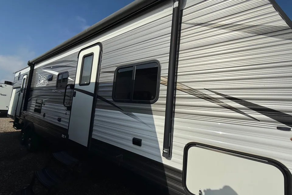 Joseph's Jayco Jay Flight 32BHDS Travel Trailer