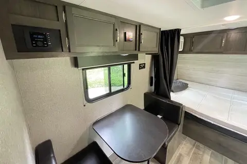 Tim & Nicole's Jayco Baja Travel Trailer