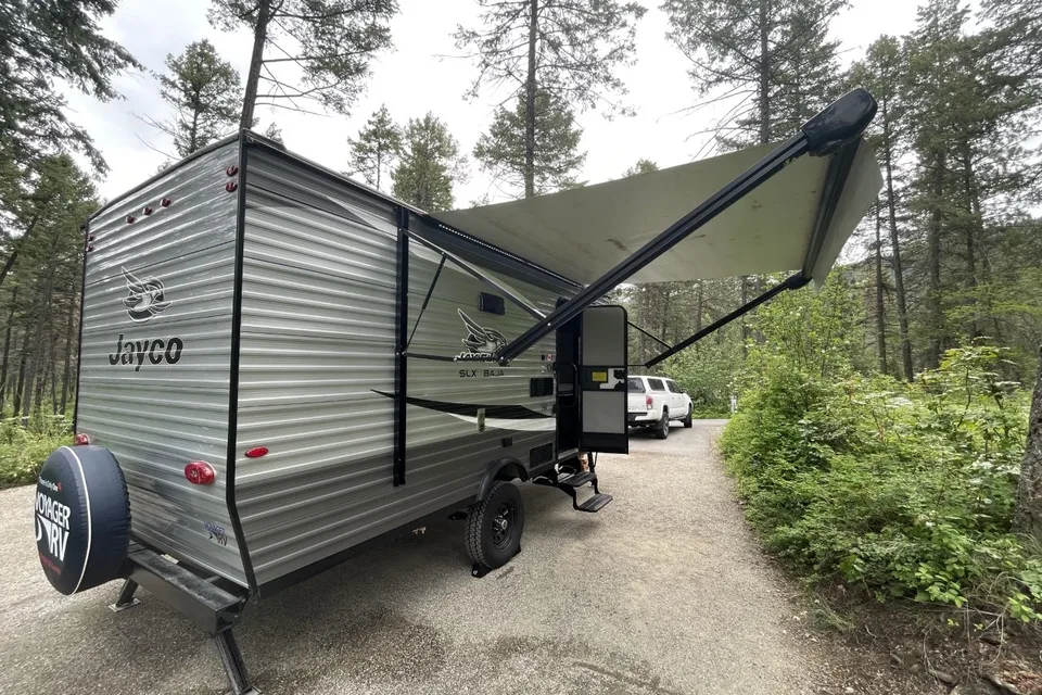 Tim & Nicole's Jayco Baja Travel Trailer