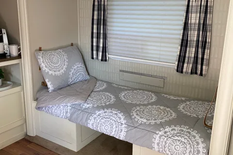 Cozy couple’s camper with room for 1 more!