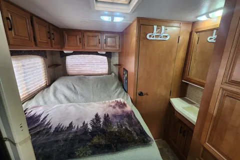 2014 Sunseeker LOADED, Includes Vacation Planning