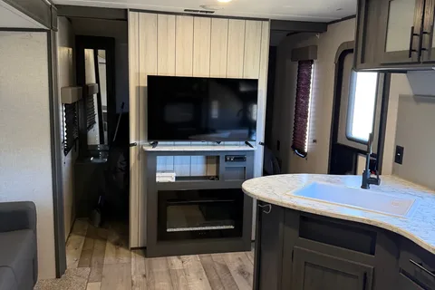 Caleb's Dutchmen Aspen Trail LE 26BH Travel Trailer