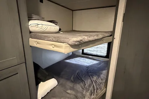 Caleb's Dutchmen Aspen Trail LE 26BH Travel Trailer