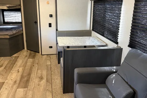 Caleb's Dutchmen Aspen Trail LE 26BH Travel Trailer