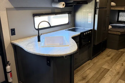 Caleb's Dutchmen Aspen Trail LE 26BH Travel Trailer