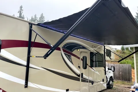 Joseph's Thor Motor Coach Chateau Class C