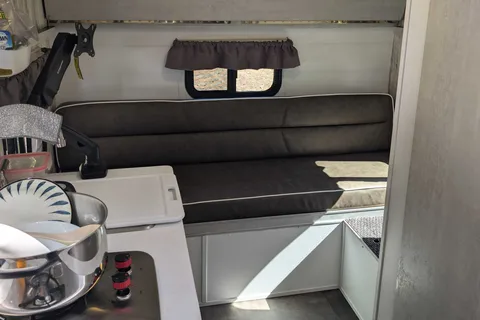 Tiny adventure House on Wheel sleeps 4
