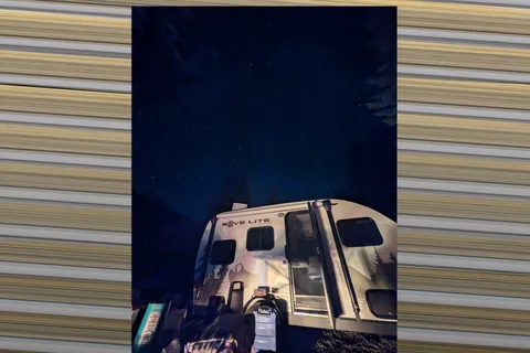 Tiny adventure House on Wheel sleeps 4