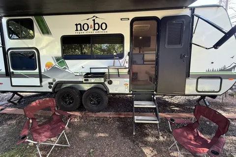 Sleep Well with No Boundaries Travel Trailer + Starlink + Generator + Kayak