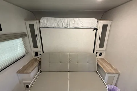 Sleep Well with No Boundaries Travel Trailer + Starlink + Generator + Kayak