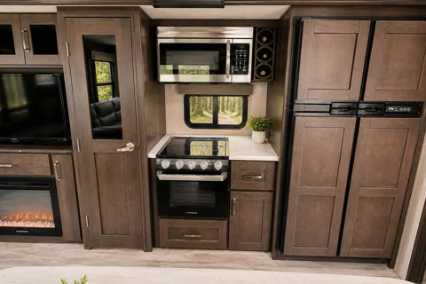 Meet "Lynn Lizzie" - Grand Design Reflection 315RLTS Fifth Wheel