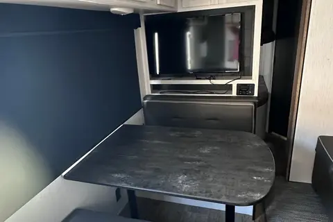 Sinu's Heartland Trail Runner Travel Trailer