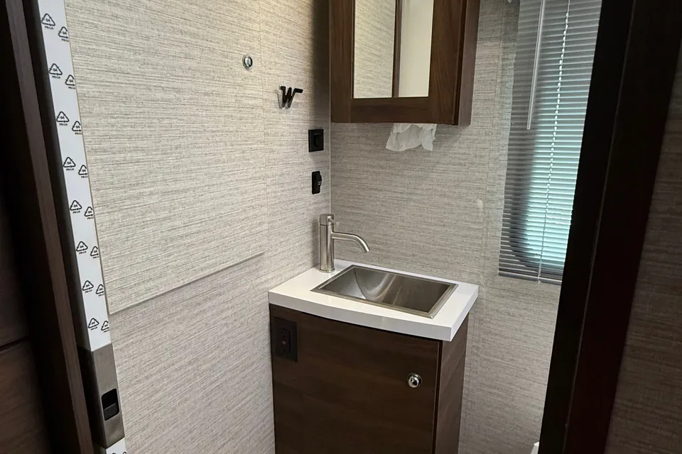 Diane's Winnebago Navion Class C