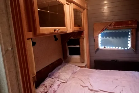 Mars's Jayco GreyHawk Class C